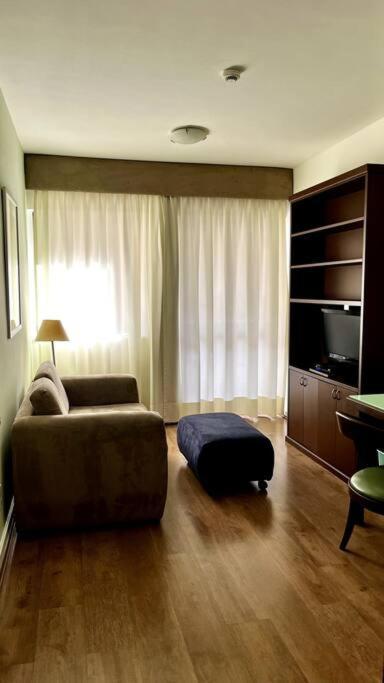 Gm 511 - Flat Em De Luxo Com Limpeza Diaria São Paulo
