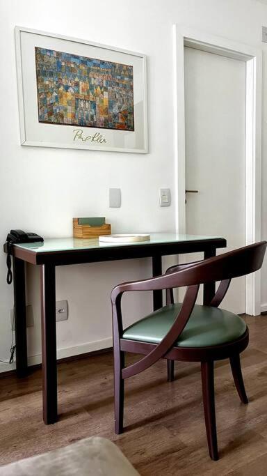 Gm 511 - Flat Em De Luxo Com Limpeza Diaria Apartamento *